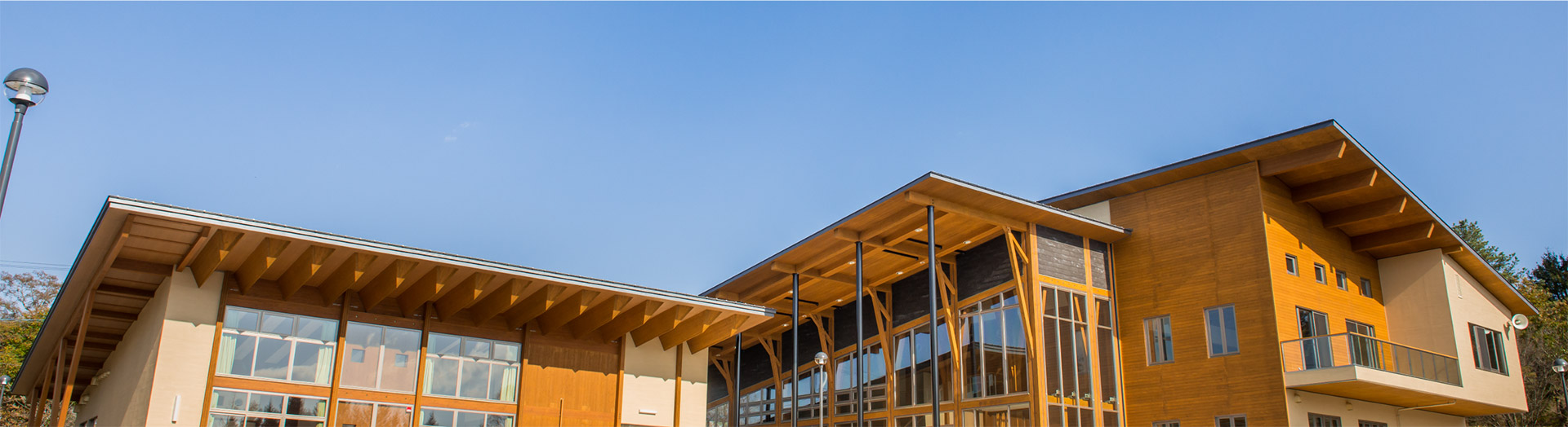 施設&講師 College